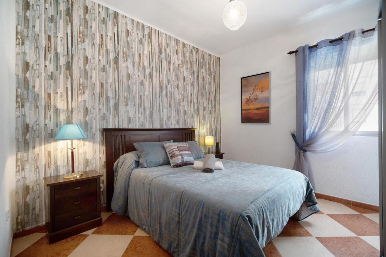 Grand Beachside Apartment - Cadiz Bagian luar foto